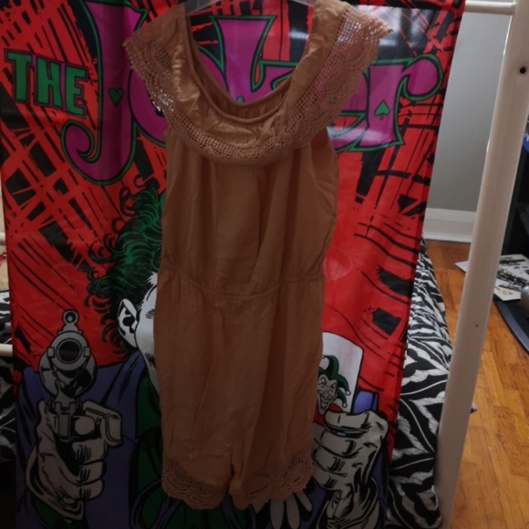 Romper - Picture 2 of 2